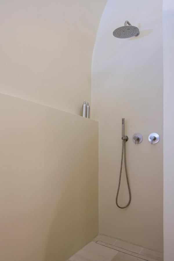 פולינאנו א מארה Anfora Dei Segreti - Suite Apartment מראה חיצוני תמונה